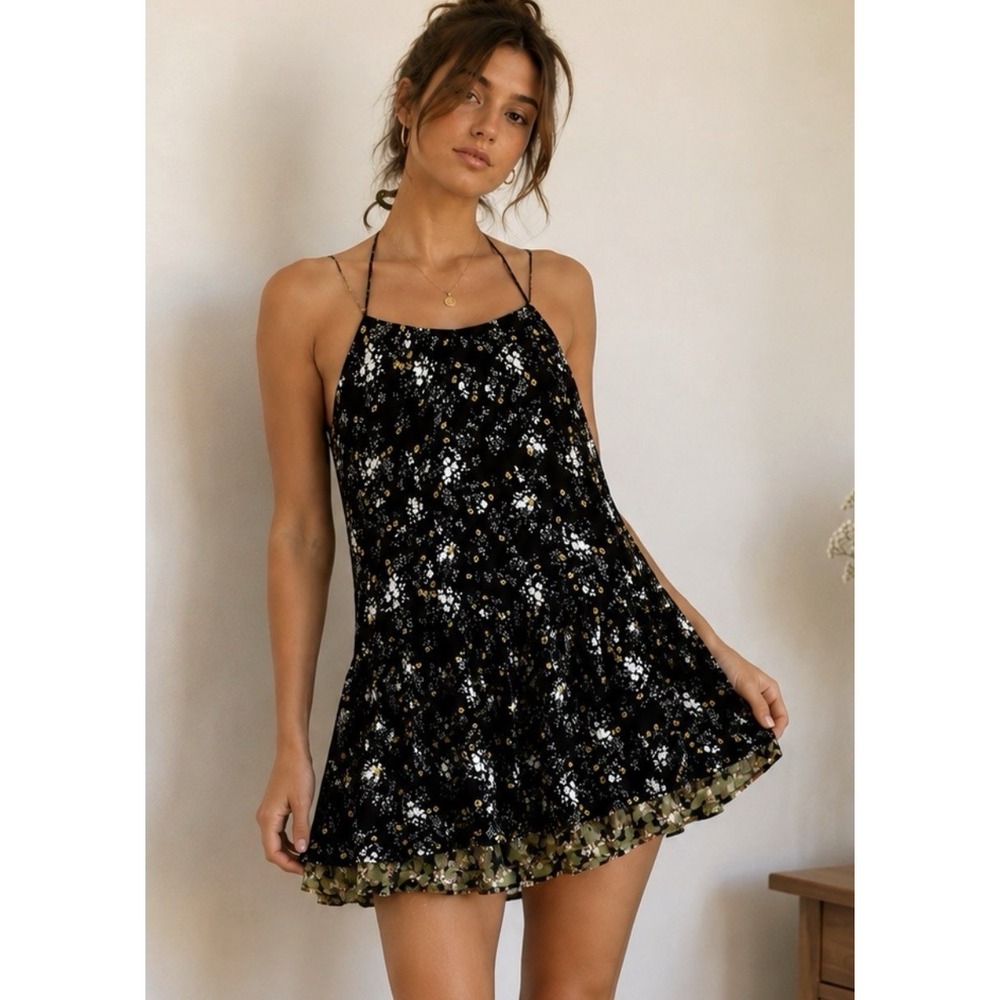 Vera Wang Ditzy Floral Halter Sun Mini Dress Size L Layered Ruffles Fairy Beach